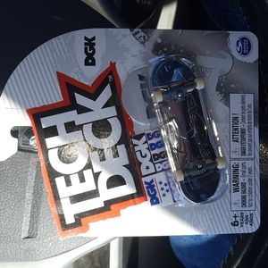 Tech deck Ultra Rare DGK Platinum deck